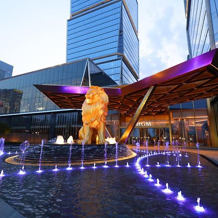 Mgm Qingdao Hotel Buitenkant foto