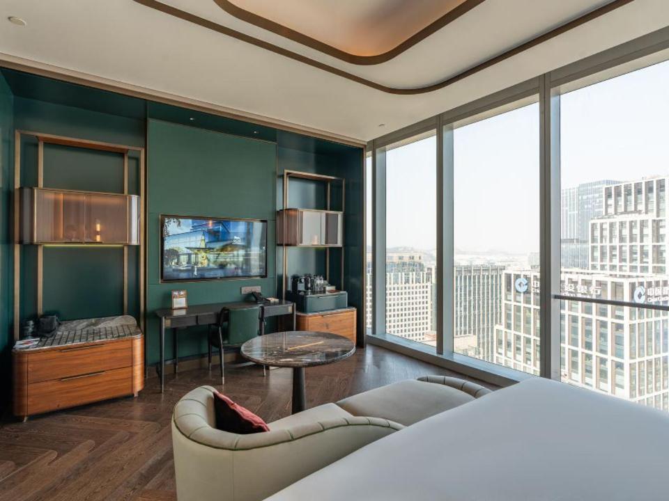 Mgm Qingdao Hotel Buitenkant foto