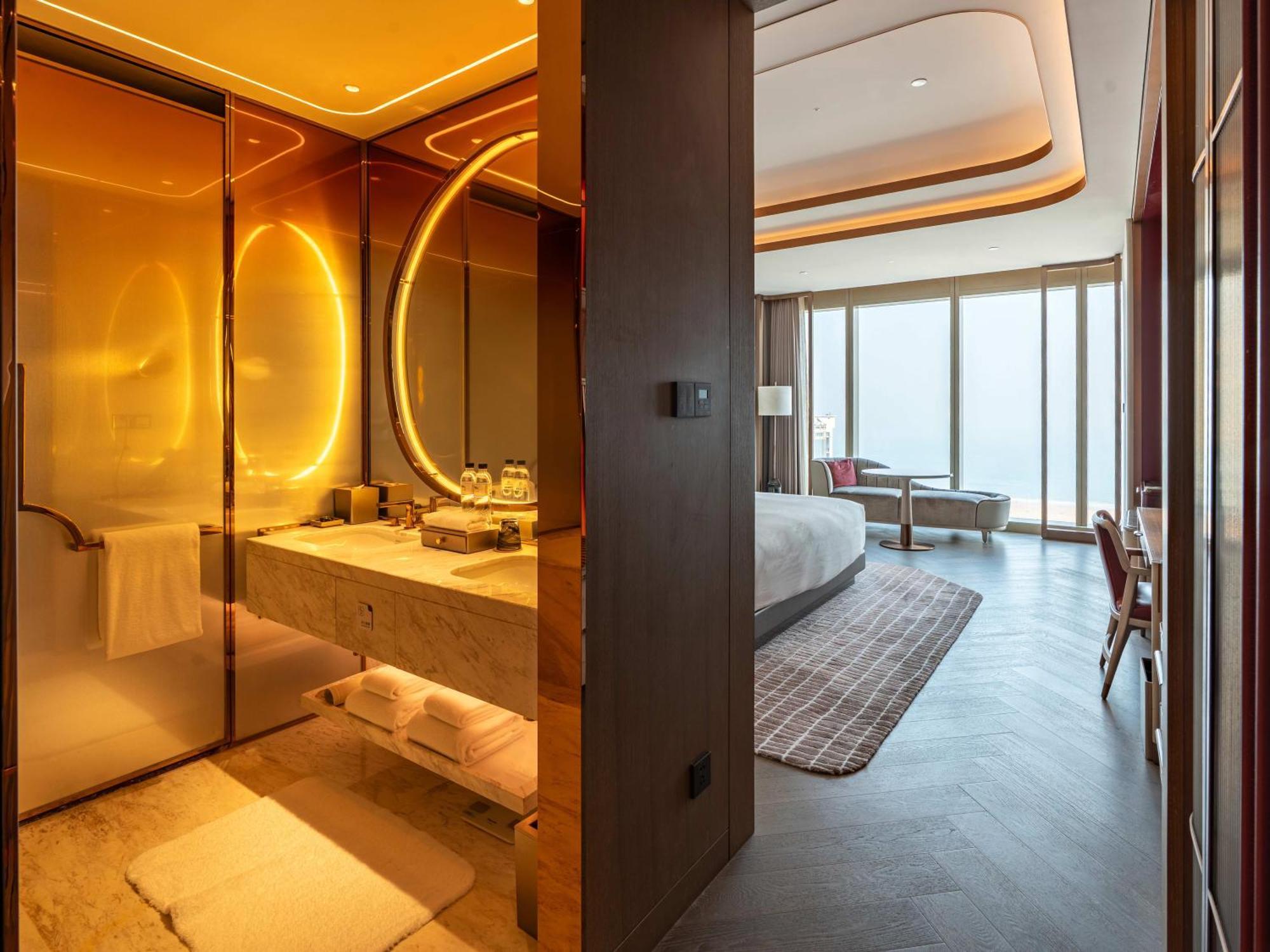 Mgm Qingdao Hotel Buitenkant foto
