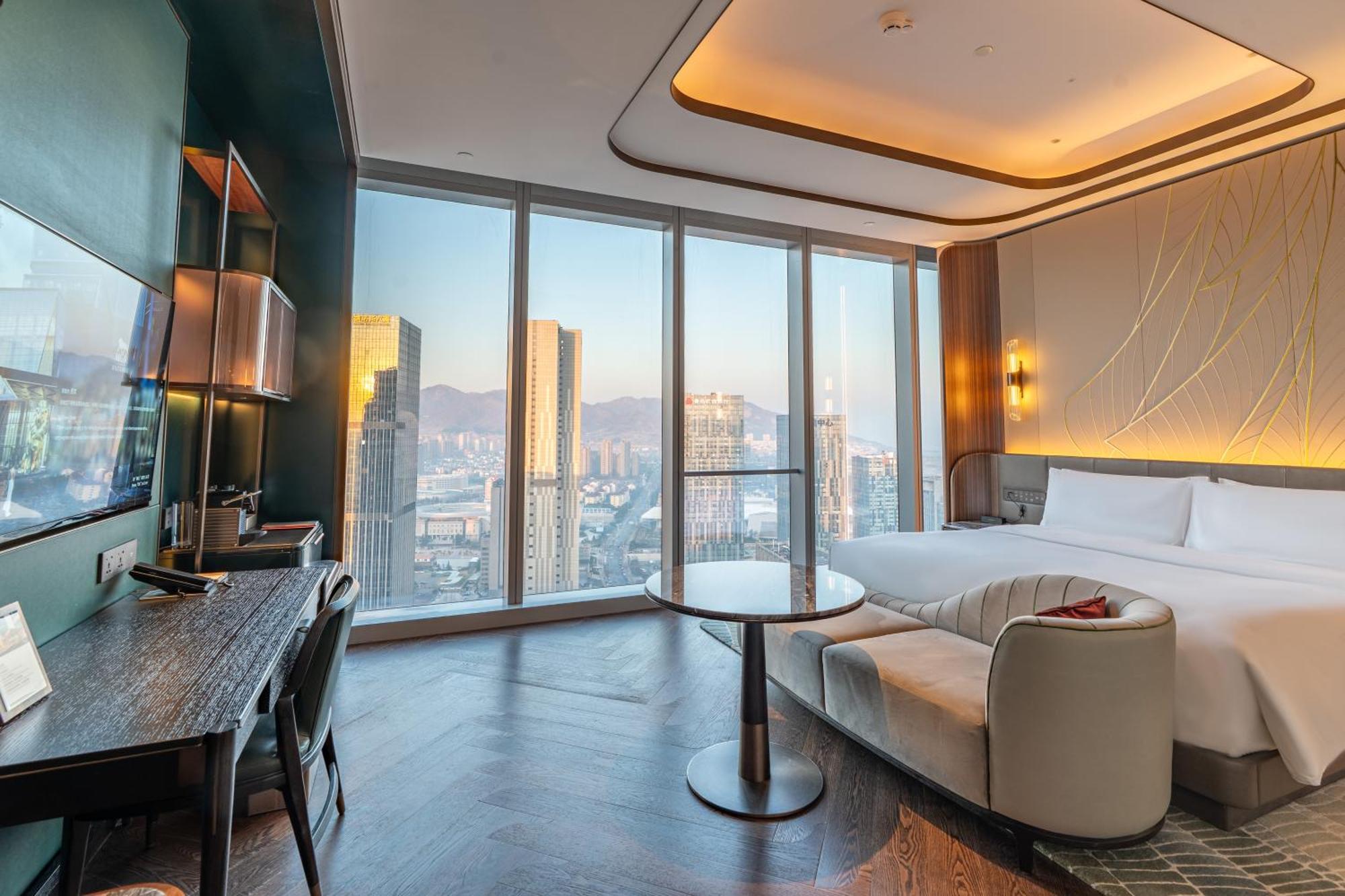 Mgm Qingdao Hotel Buitenkant foto