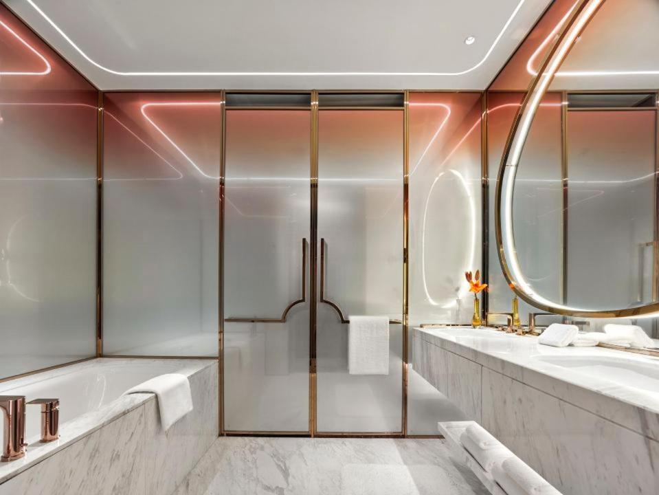 Mgm Qingdao Hotel Buitenkant foto
